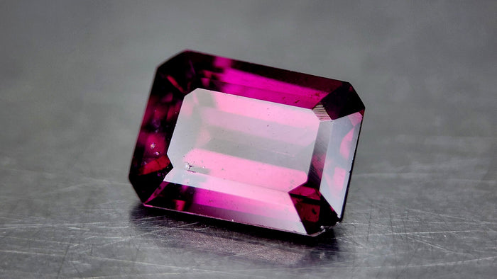 Natural Grape Garnet 14
