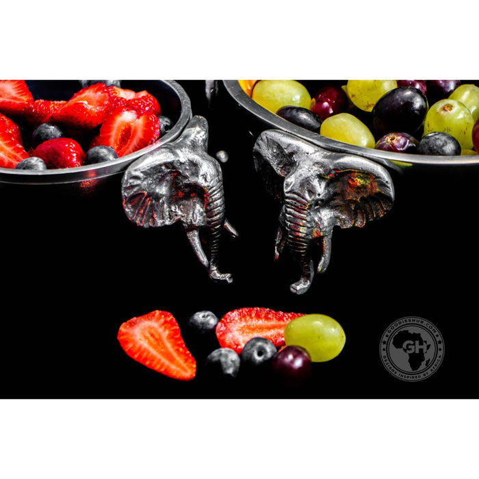 4 Elephant oval bowl OCHRE - Lamu Aluminium Baked Enamel Tableware