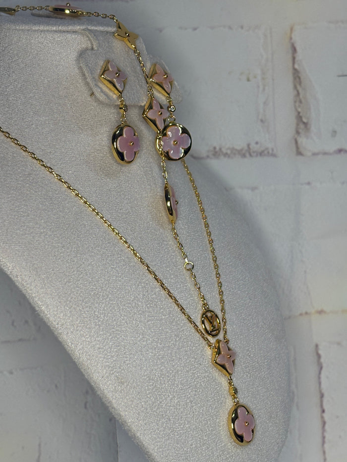Pink Clover Luxe Set