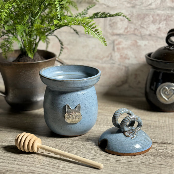 American Handmade Honey Jar with Cat Face Pewter Plaque by MudWorks Pottery, Barrington Blue