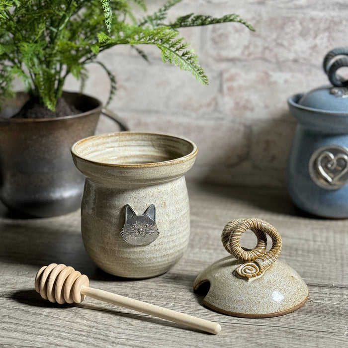 American Handmade Honey Jar with Cat Face Pewter Plaque by MudWorks Pottery, Sandstone Beige