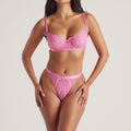 Muriel, 32DD/S