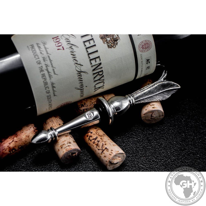 Bottle stopper 3 Feather - Usiba Lwe Nyoni Collection - Diana Carmichael