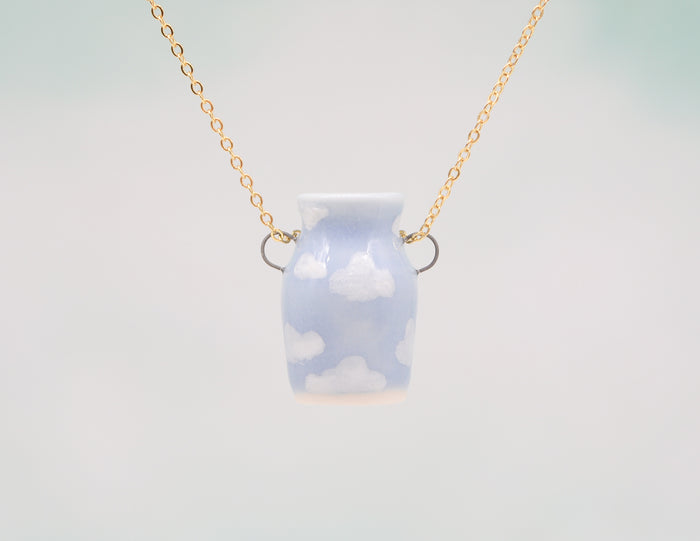 Cloudy Pot Necklace