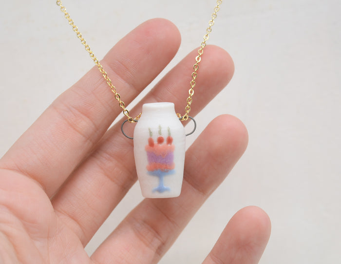 Fancy Cake Pot Necklace - Juice Ceramics