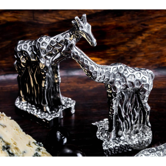 Giraffe Salt And Pepper Set - Earthangel