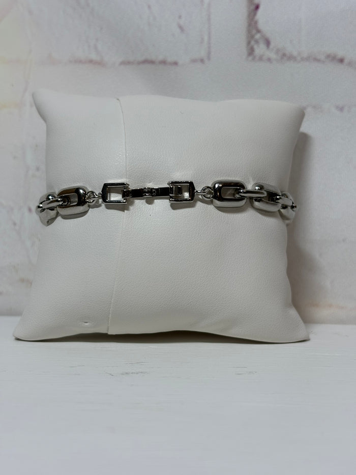 Prestige Oval Bracelet
