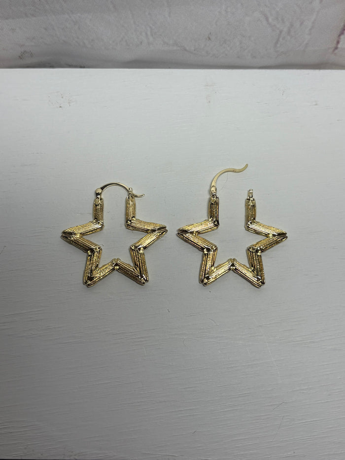 She's A Star Hoops