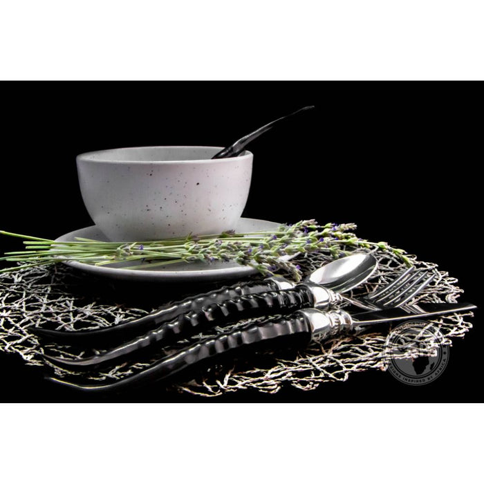 Table Knife - Impondo Zulu Collection - Diana Carmichael