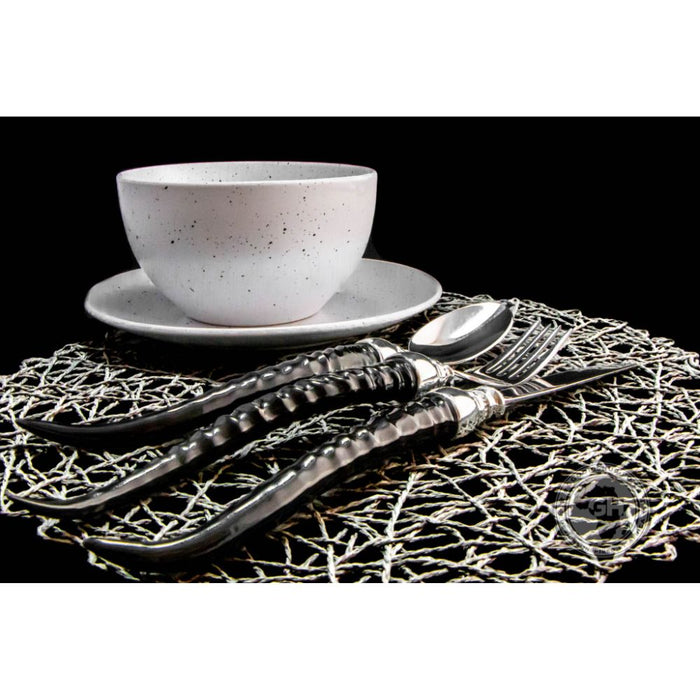 Table Knife - Impondo Zulu Collection - Diana Carmichael